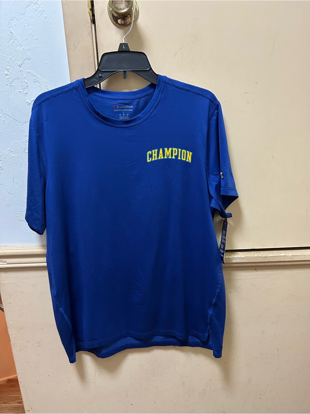 NWT Champion Men Authentic Athletic Wear Champion Sports Tee Shirt. Size Large